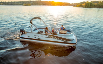 Larson Escape RT 2200 Twin
