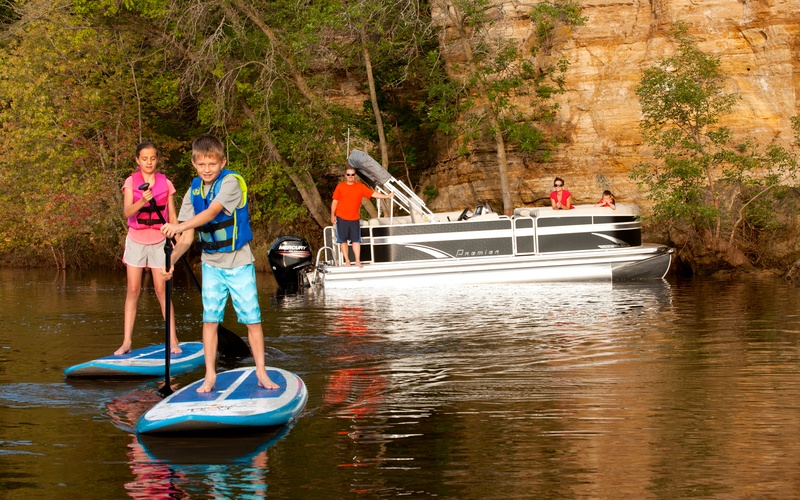 Premier Pontoons Sunsation 220