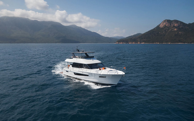 CL Yachts CLB65