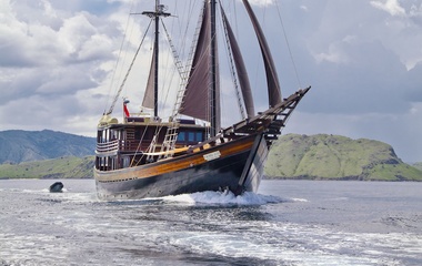 Konjo Boat builders Dunia Baru