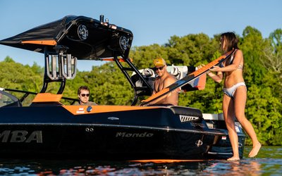 Moomba Mondo