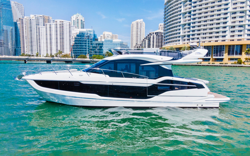 Galeon 440 Fly