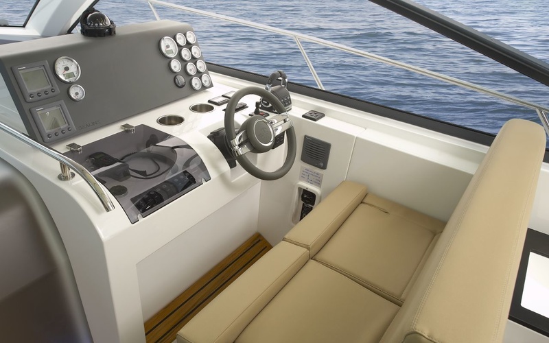 Sealine S380