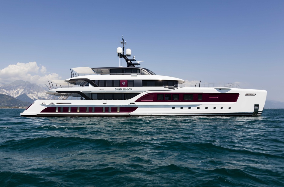 Admiral Quinta Essentia