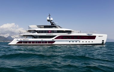 Admiral Quinta Essentia