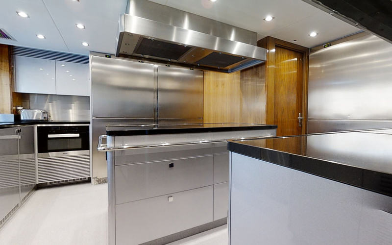 Sailfish 325 DC