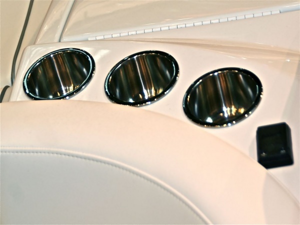 Formula 240 Sun Sport