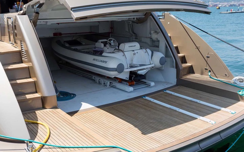 Velvette Performance boat NGT 27