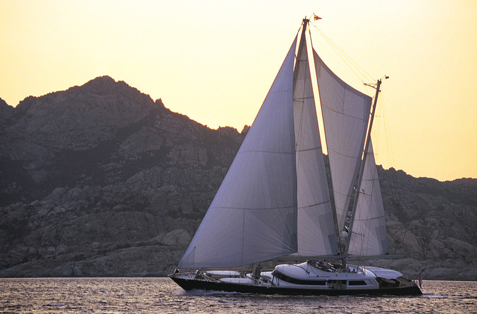 Perini Navi Xasteria