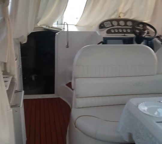 Monterey 322 Cruiser (1998)