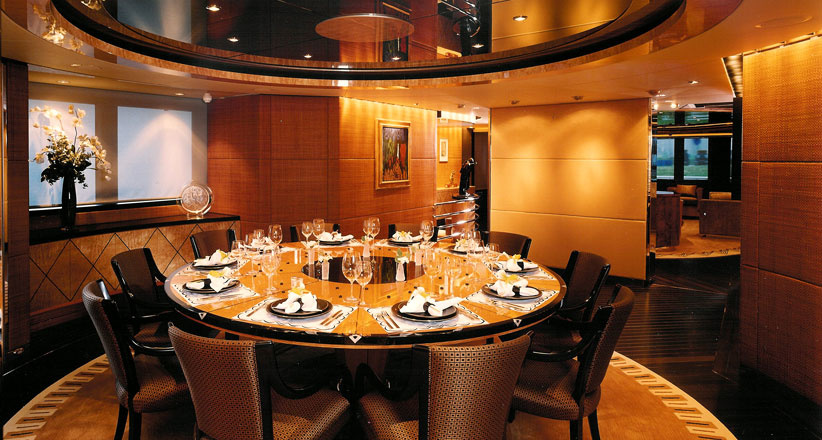 Feadship Kisses
