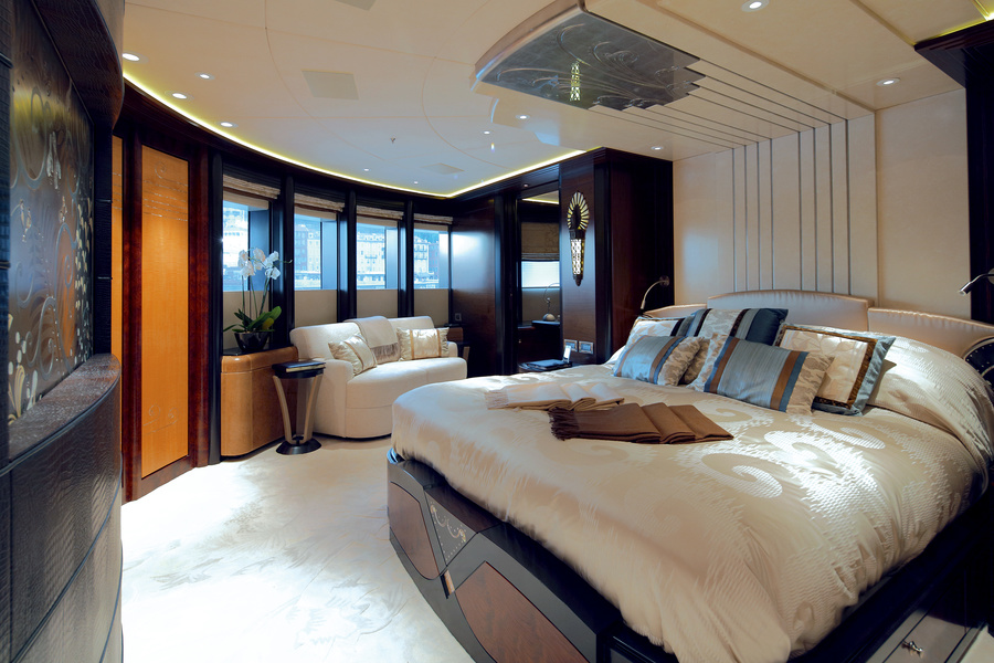 Silver pattern on the ceiling and embossed walls - elements of Art Deco style. 