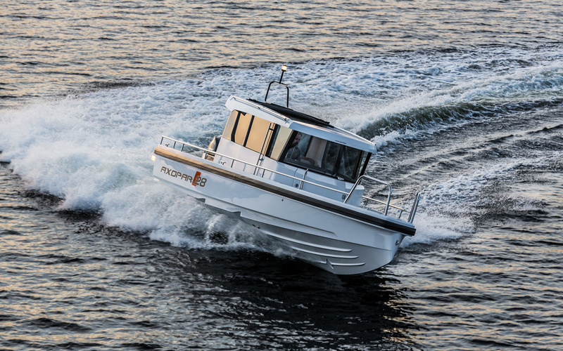 Axopar 28 AC Cabin