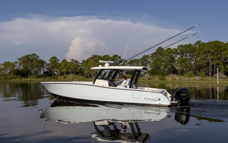 Robalo R360