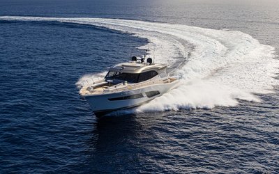 Riviera 645 SUV