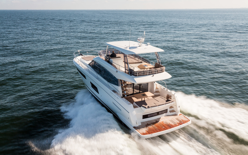Prestige 560