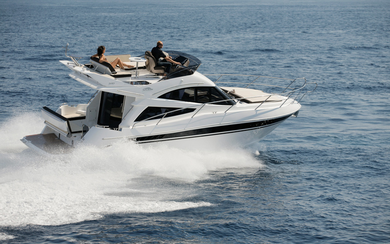 Galeon 340 Fly