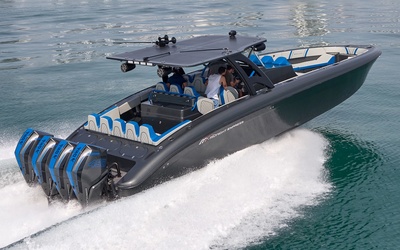 Midnight Express 43′ Open