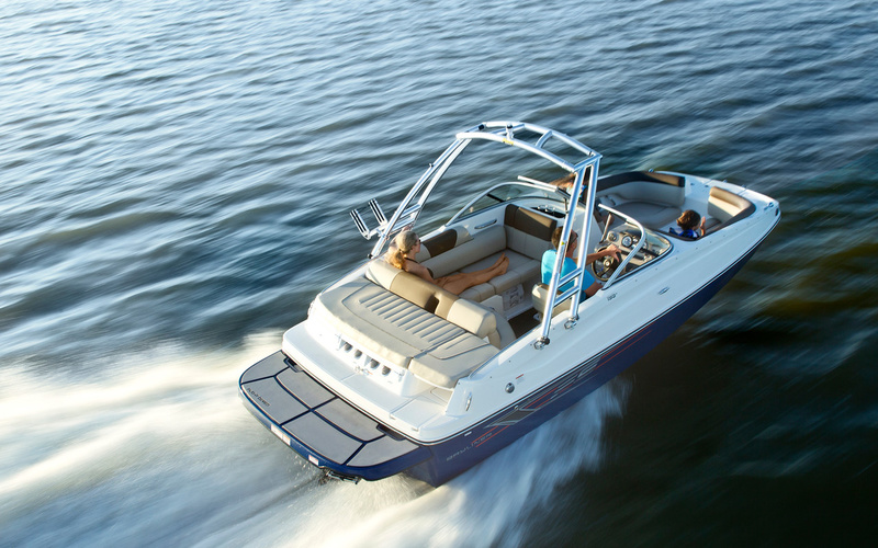 Bayliner 195 Deck Boat