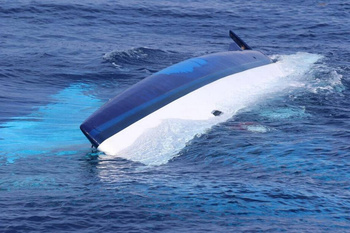 A yacht as a cover for murder.