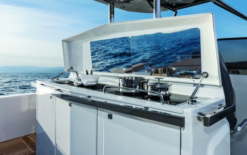 Azimut Atlantis Verve Outboard
