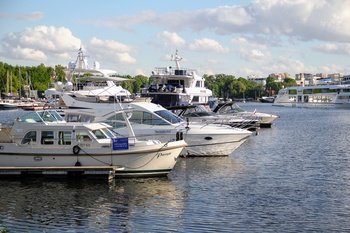 Более 1000 человек стали гостями ярмарки яхт и катеров &laquo;Водный мир-2021&raquo;