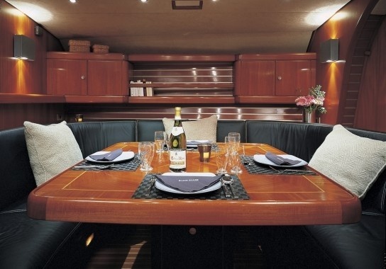 Royal Huisman  Belle Fontaine