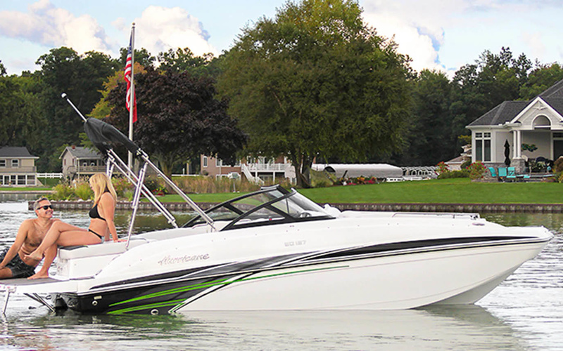 Hurricane SunDeck 187 IO