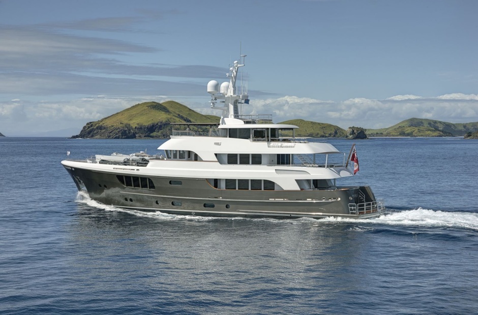 Alloy Yachts Caryali