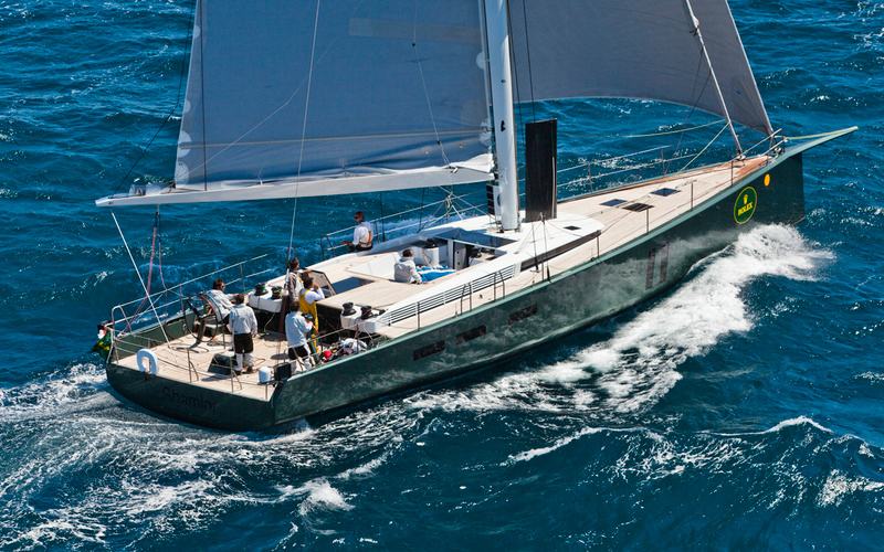 Maxi Dolphin Nacira 67