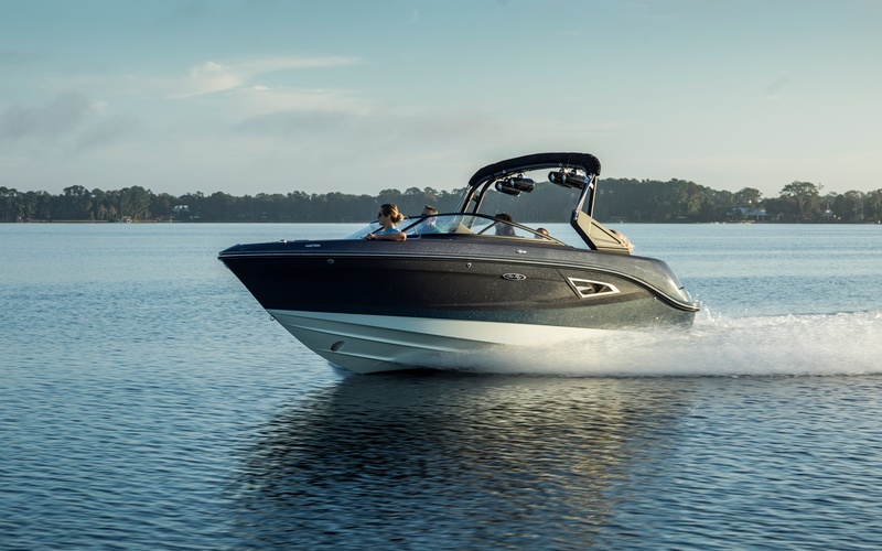 Sea Ray W230 SLX