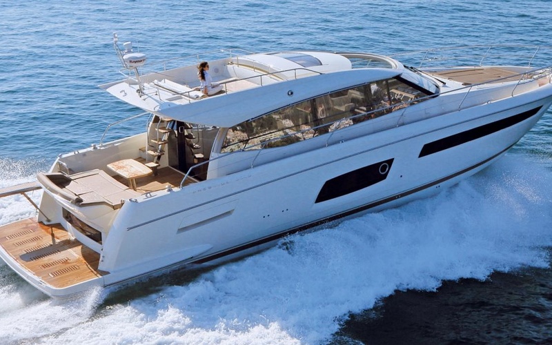 Prestige 560 S