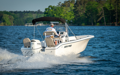 Sea Pro 199 Center Console