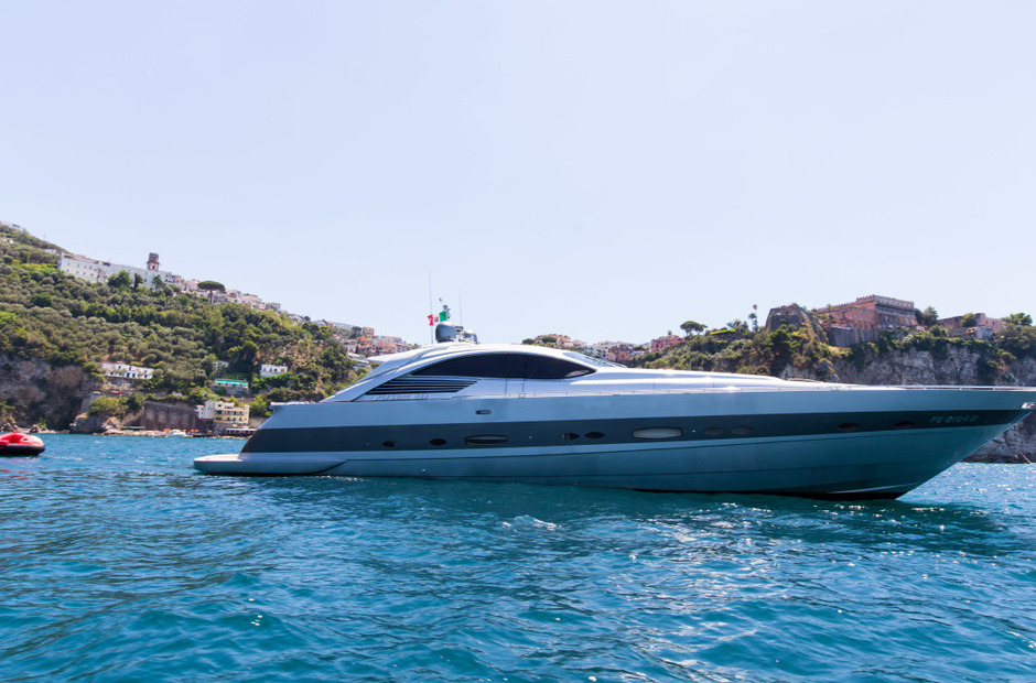 Pershing Incognito
