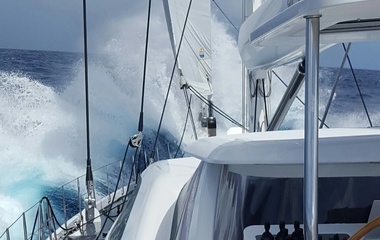 Alloy Yachts Encore