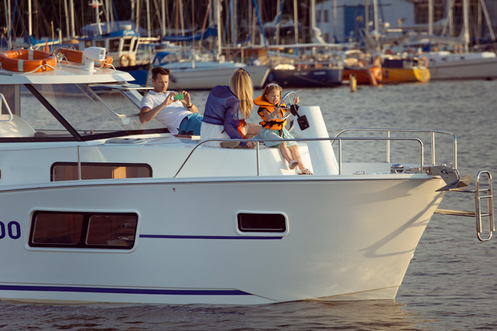 Delphia Escape 800