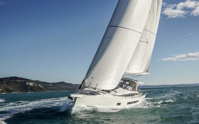 Jeanneau 65