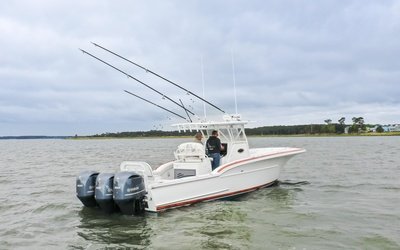 Buddy Davis 34 Center Console