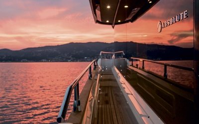 Absolute Navetta 52