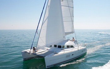 Lagoon 380 (2013)