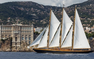 Camper & Nicholsons Creole