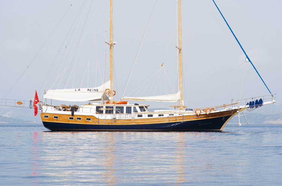 Custom La Reine