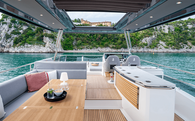 Beneteau Grand Trawler 62