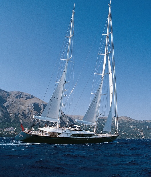 Perini Navi Parsifal III