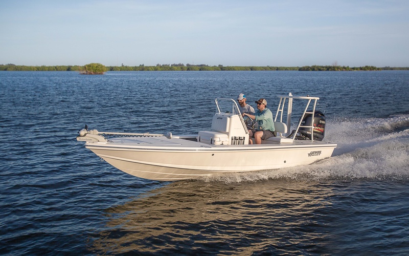 Hewes Redfisher 18