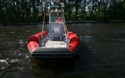 Специальные катера Kalmar 610