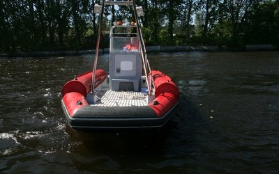 Специальные катера Kalmar 610