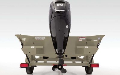 Tracker Grizzly 1860 MVX CC