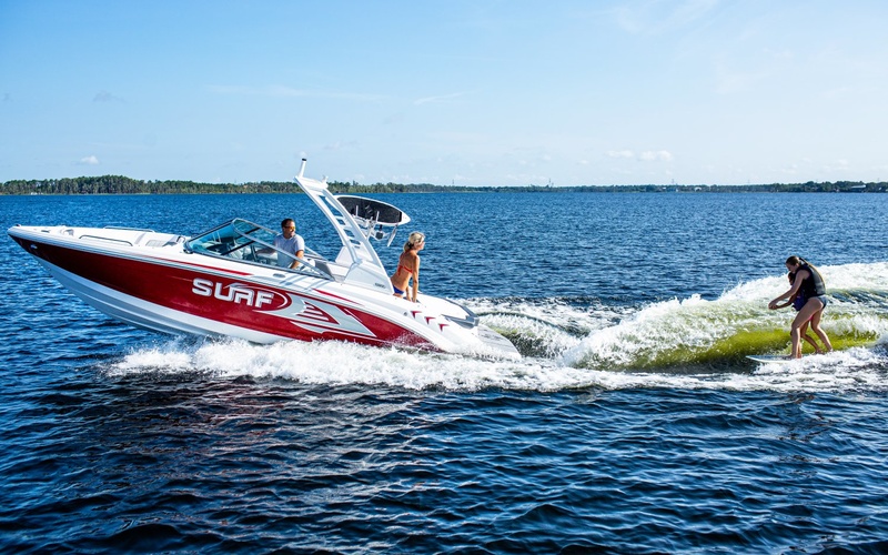 Chaparral 23 Surf