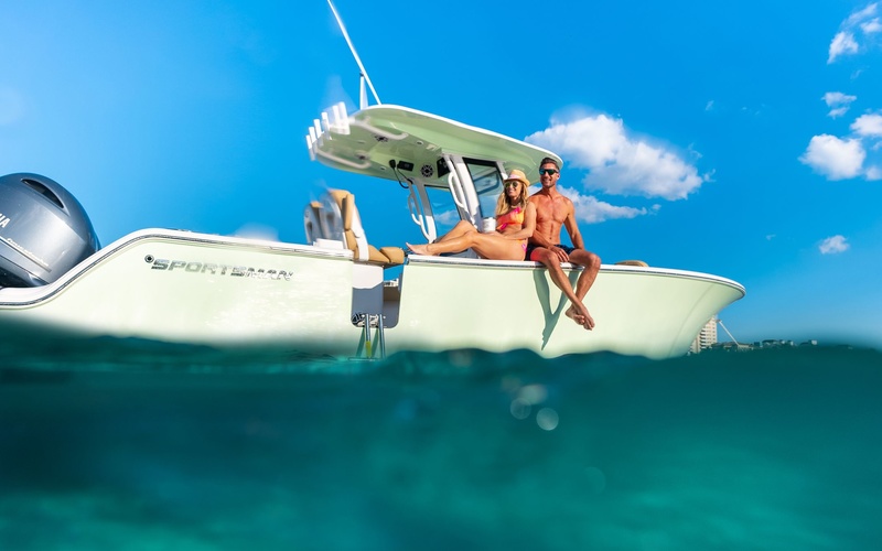 Sportsman Open 262 Center Console